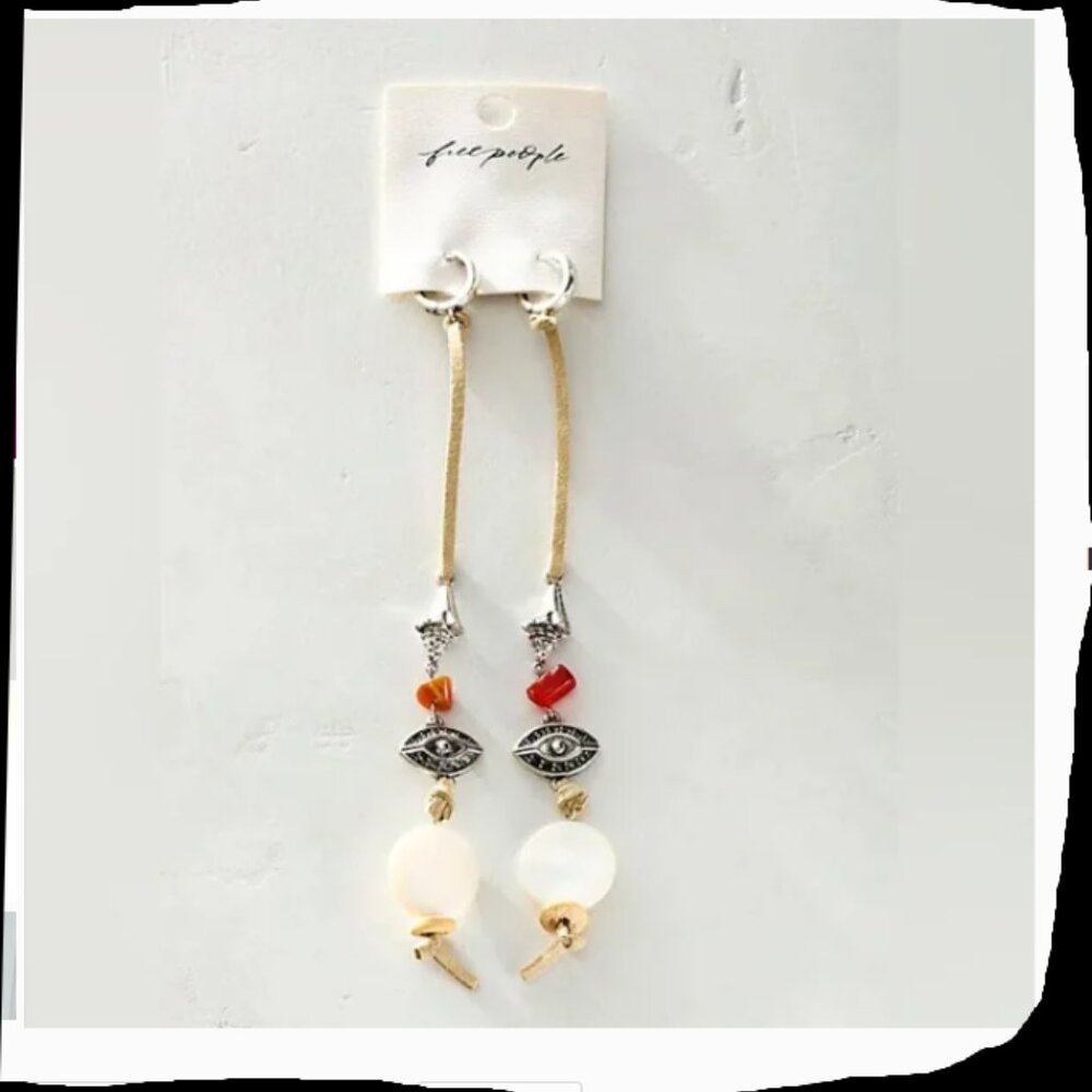 Free People “Treasure Dangles” – Mother of Pearl – Boho Luxe Earrings – Like New - Picture 2 of 9